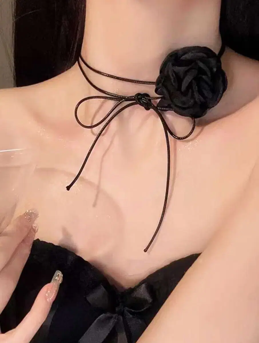 Black rose flower necklace 목걸이 발레코어 러블리