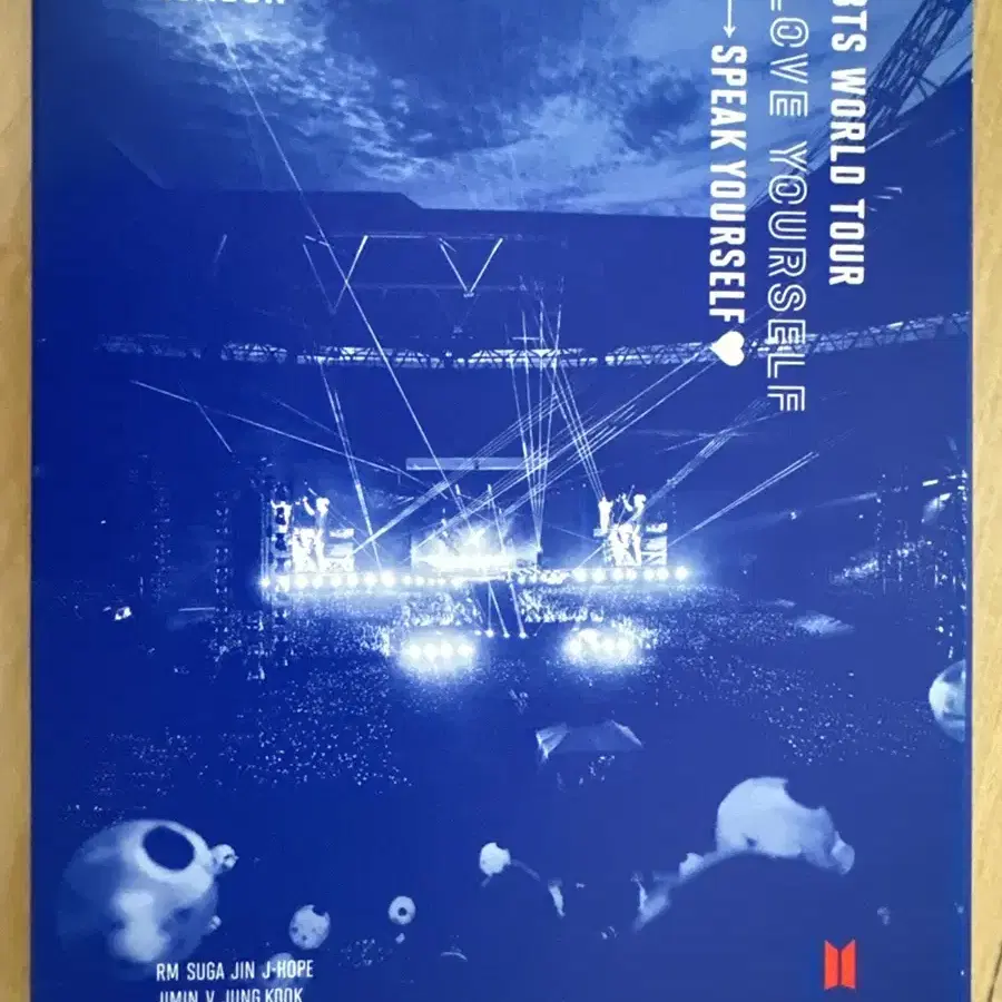 world tour) Love your self 런던 DVD