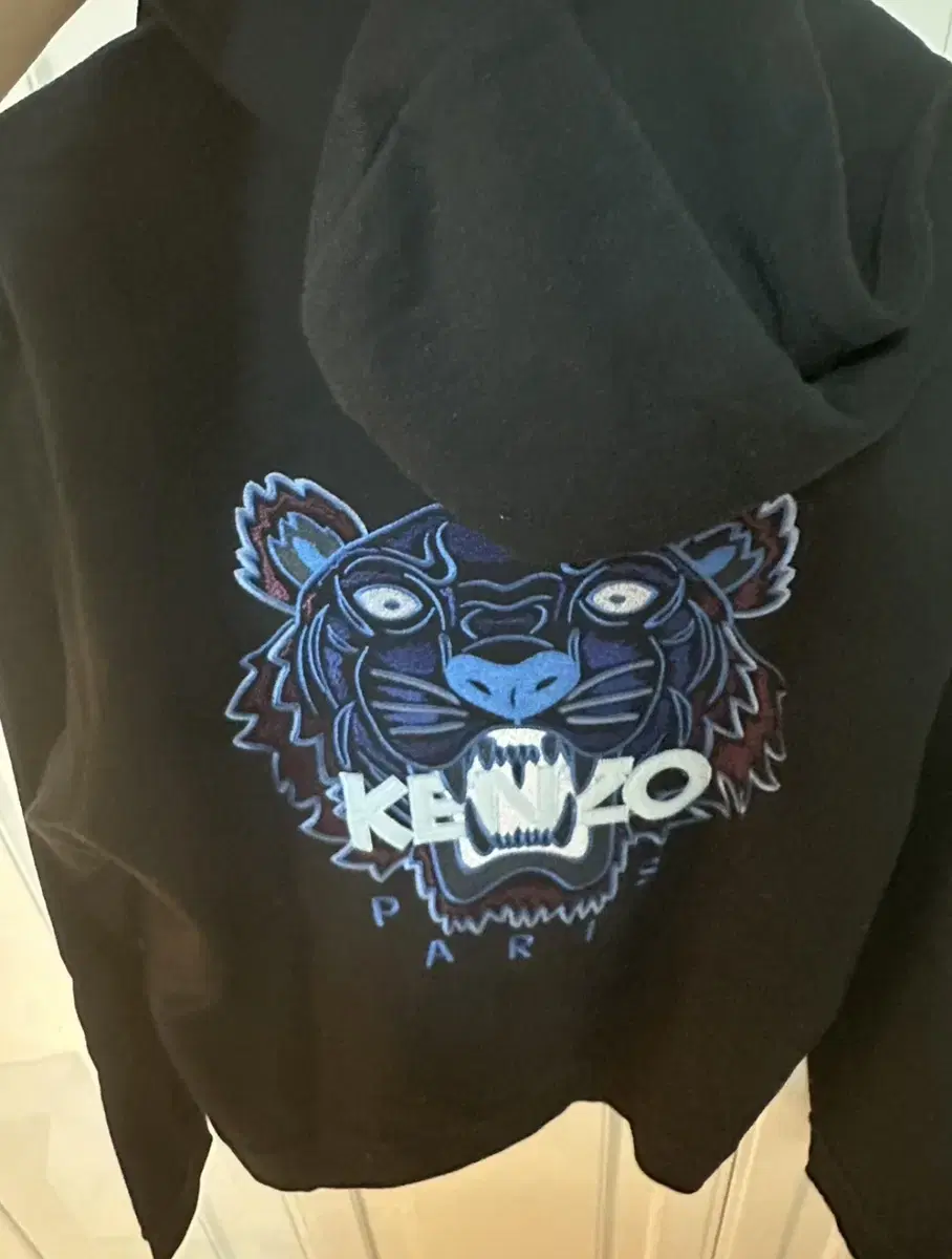 Kenzo hoodie up for sale (Quick sale)