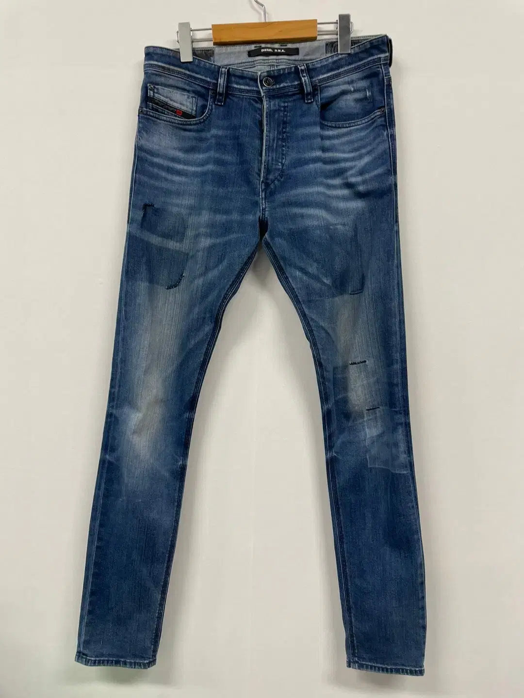 32 inches) Diesel Tepa Span Jeans