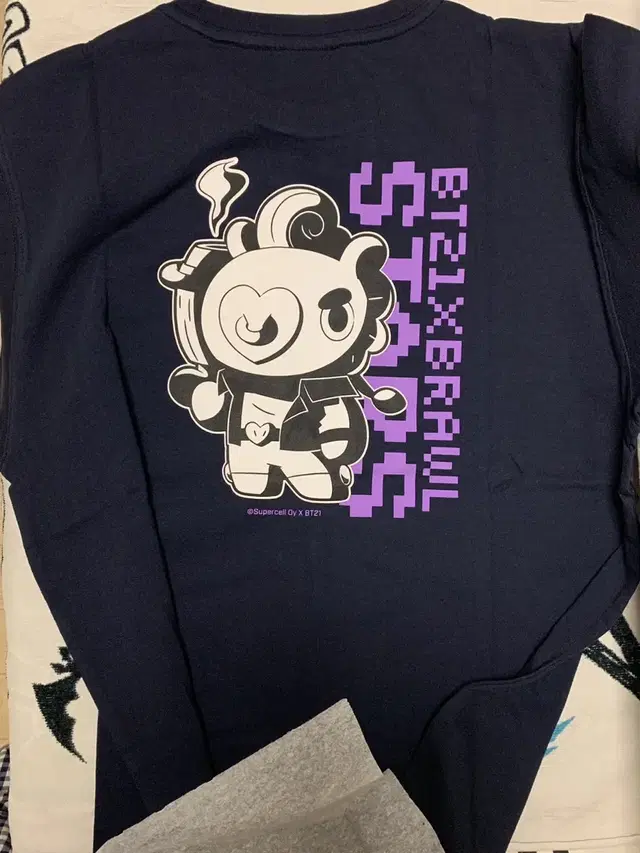 BT21 X BRAWL STARS BULL MANG T-SHIRT