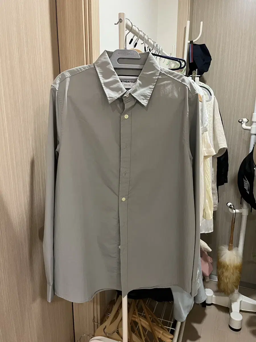 Bee's Daysuit Mint Light Khaki Shirt