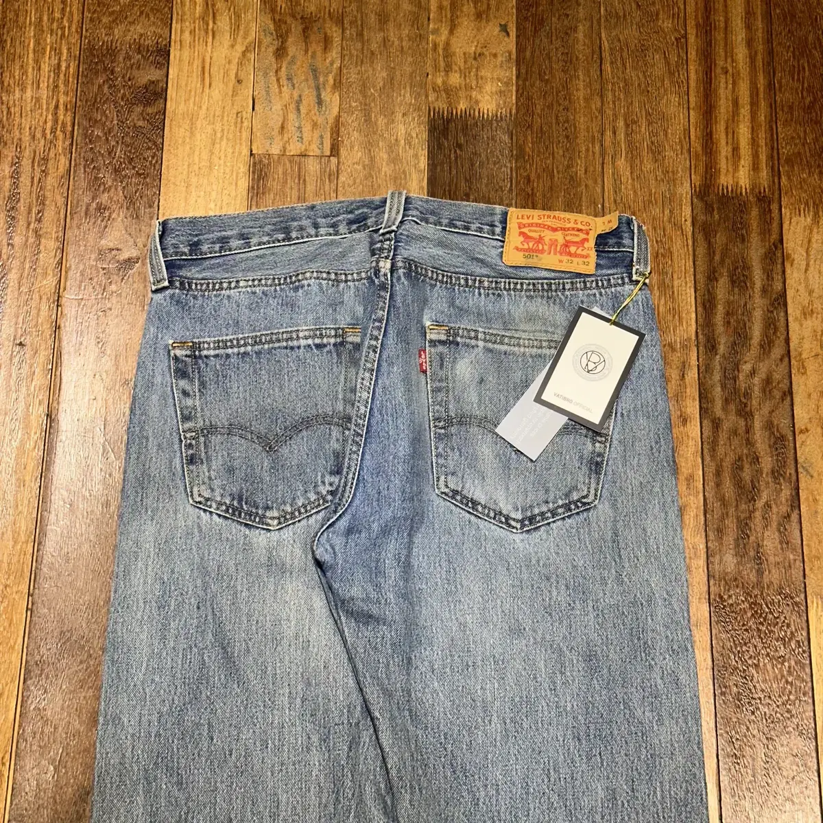 LEVIS 501 USED HIGH WAIST 32