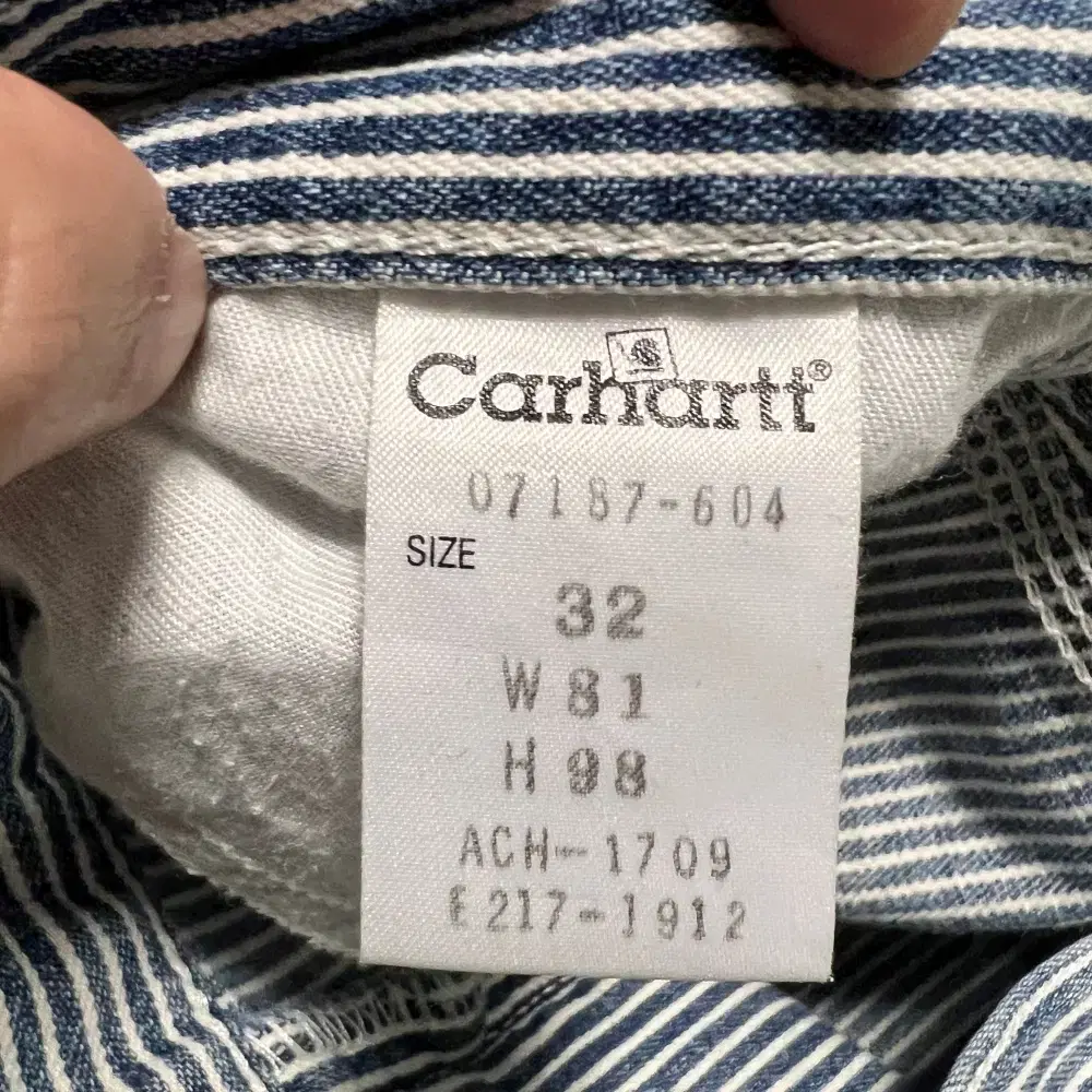 CARHARTT 칼하트 스트라이프 카펜터 데님하프팬츠(32)