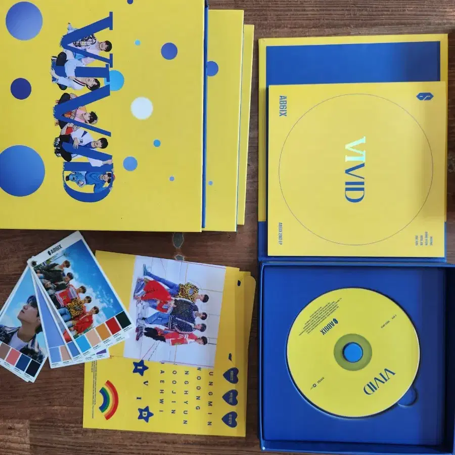 VIVID CD외 10장 새상품 36000원