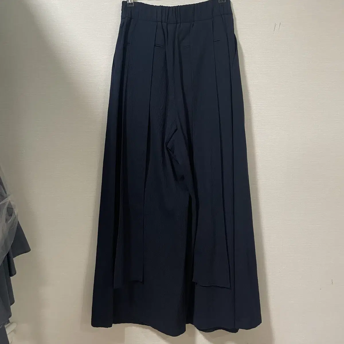 neul 늘 Suspender Wide Pants 서스펜더 와이드 팬츠