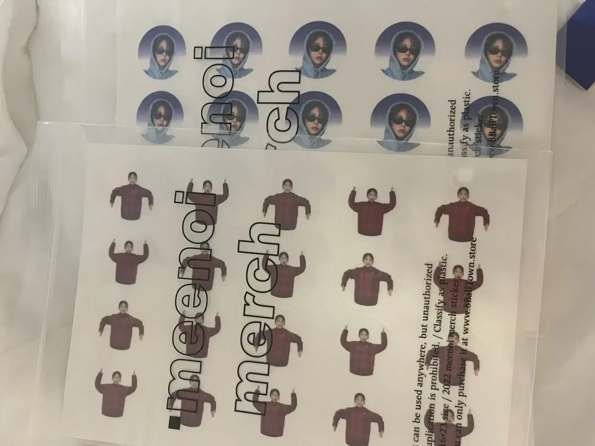 Minoy stickers