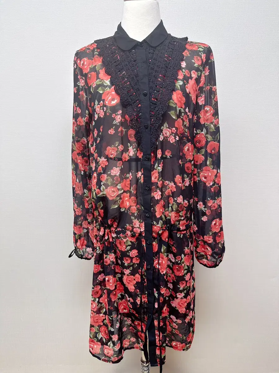 European Vintage Shirt-Shaped Robe