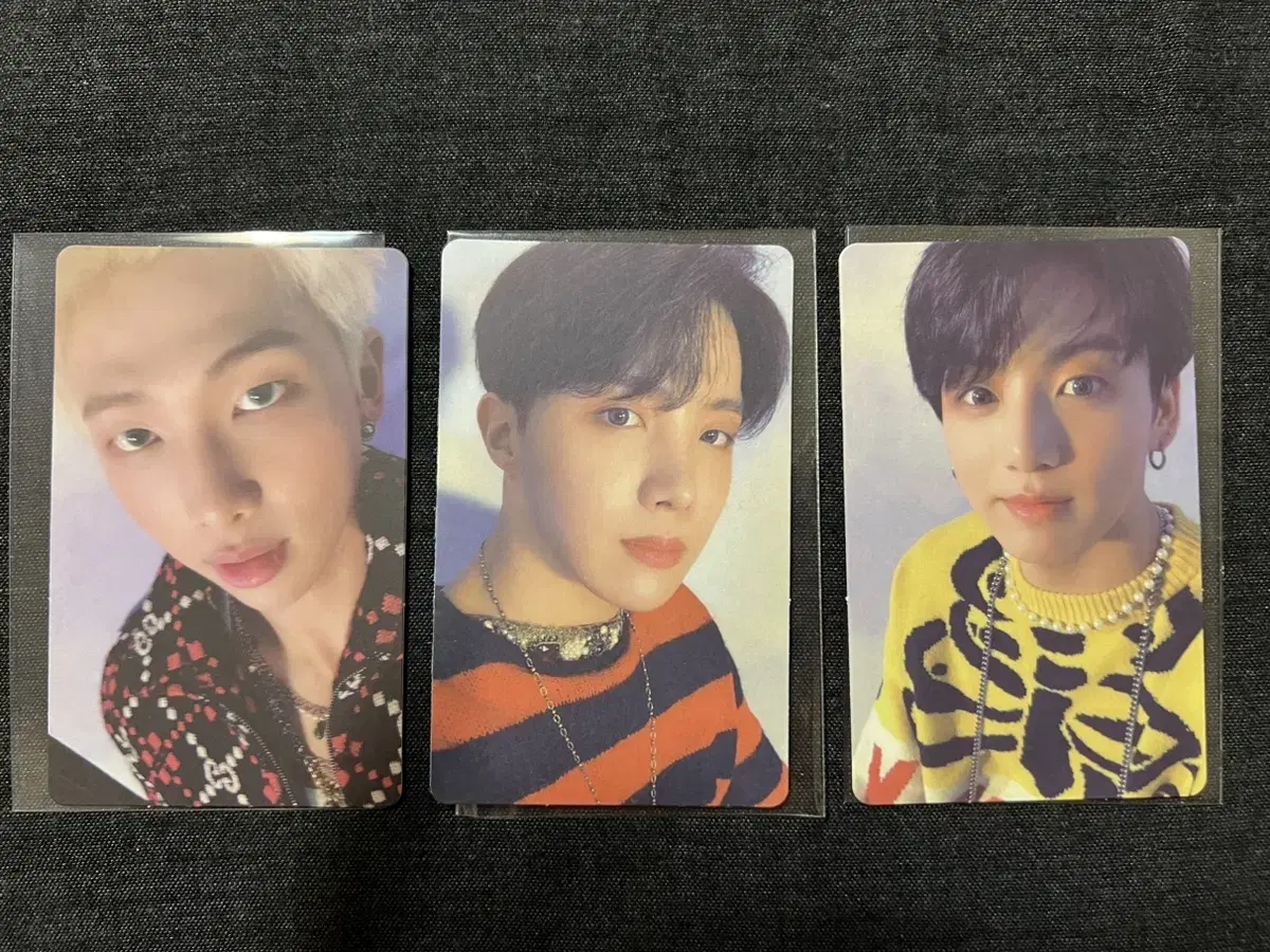 BTS Persona 4 Photocard