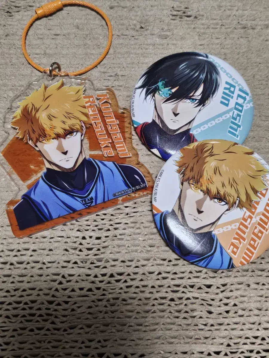 BLUELOCK Epinagi Kunigami Itoshirin keyring Canbadge