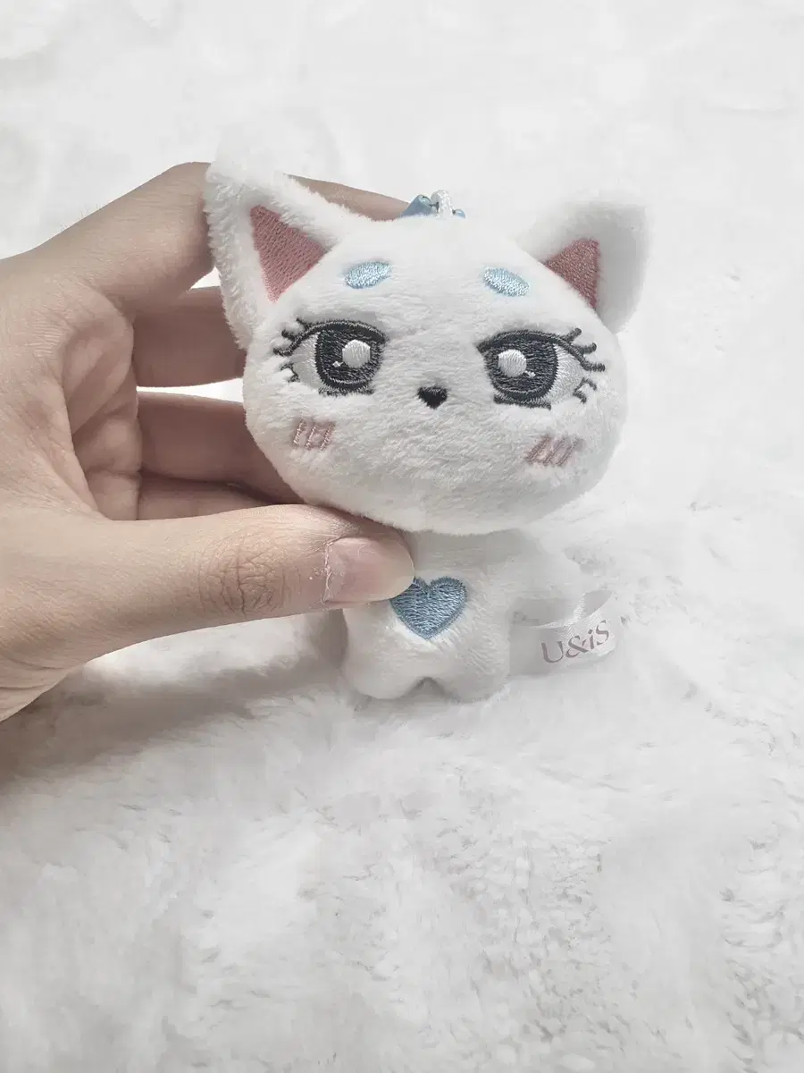 Eunice Bang Yoonha doll WTS