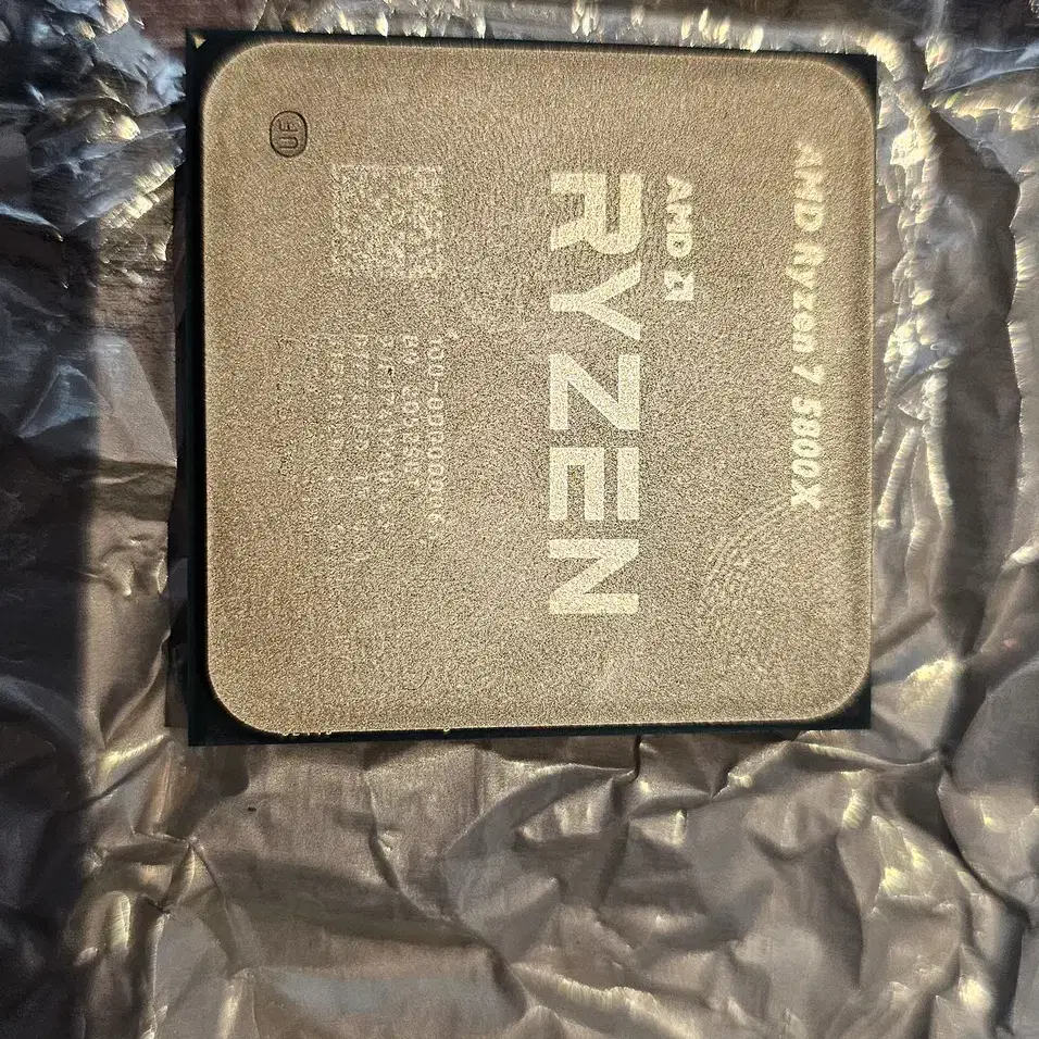 AMD 라이젠 Ryzen CPU 9 5800X