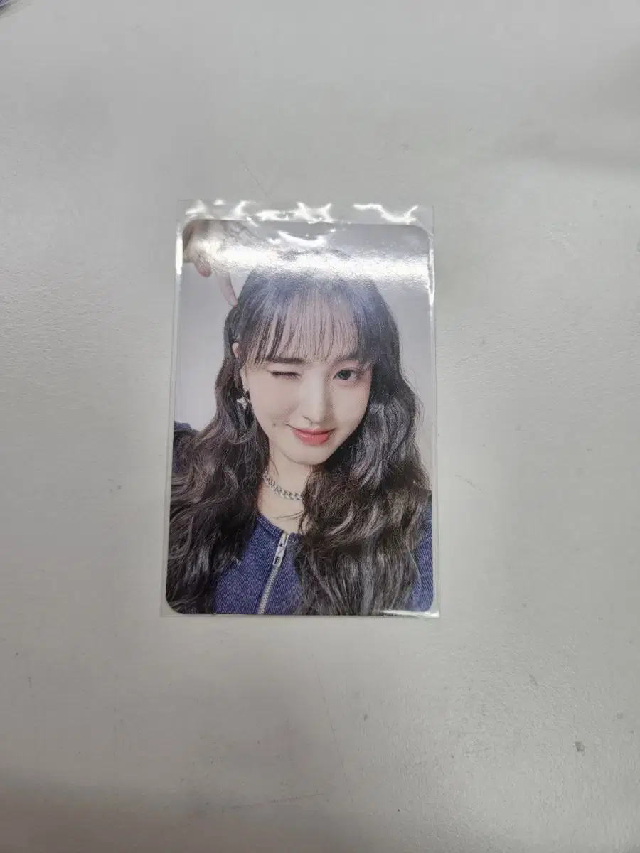 No sales) minive lottery liz photocard