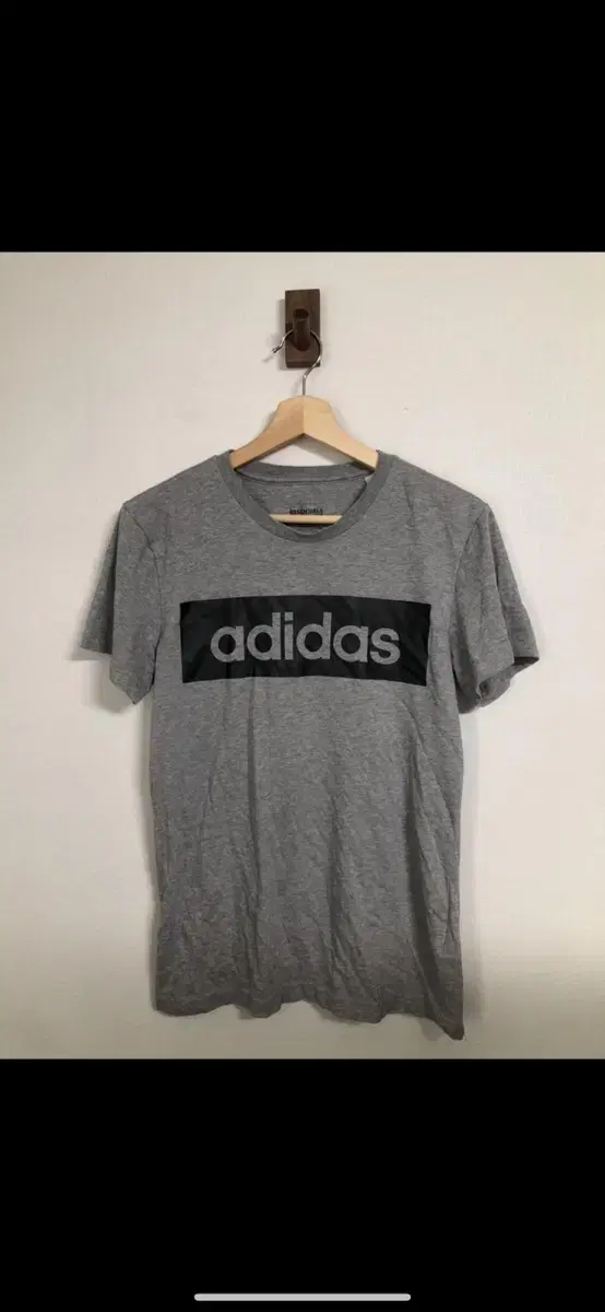 (95)Adidas Essential Vahn Palette