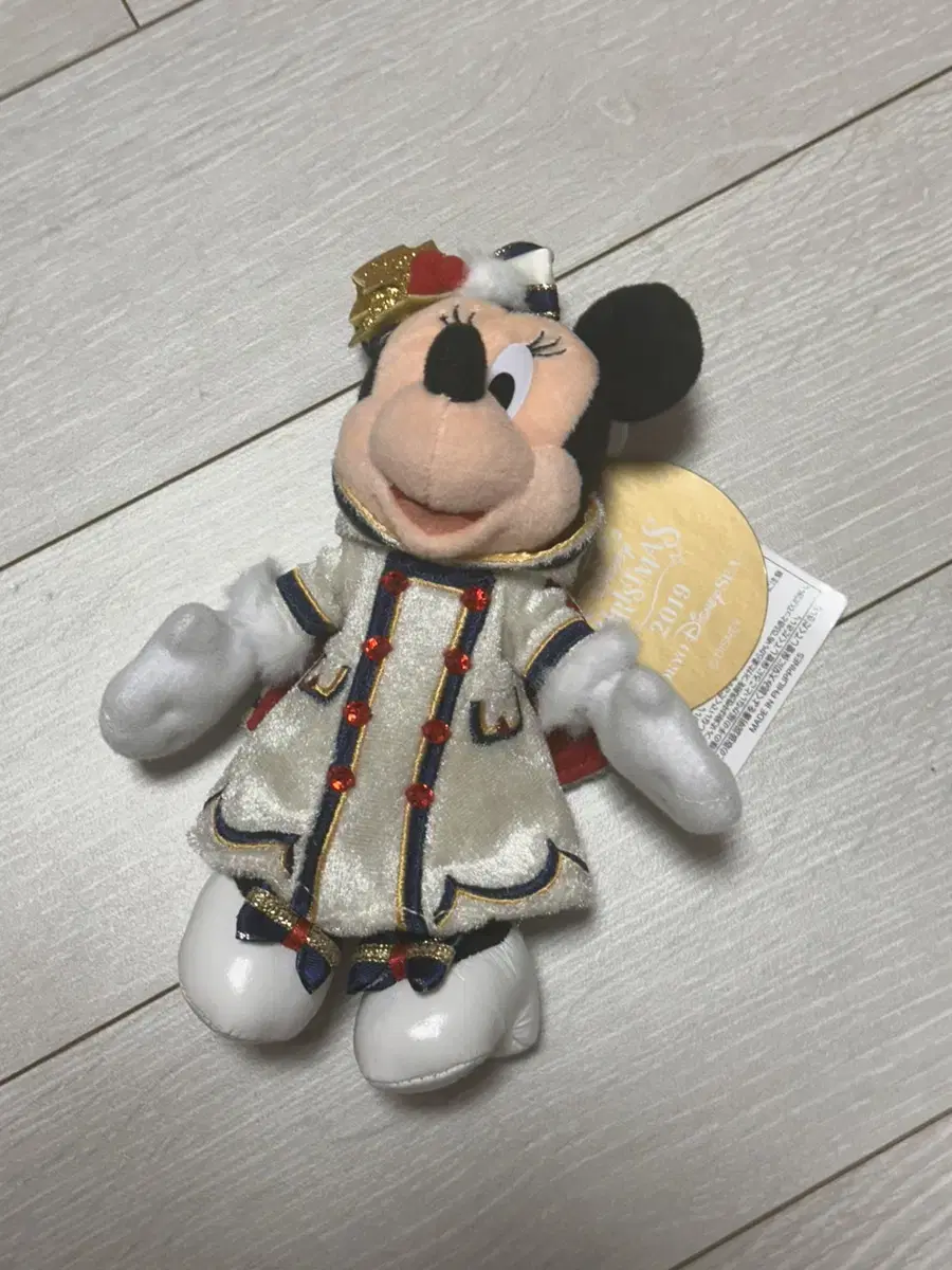 Tokyo DisneySea Christmas Mickey Mouse Doll Keyring