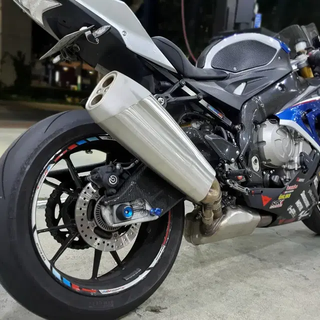 S1000RR s1000rr 새엔진(1300km) 판매합니다.