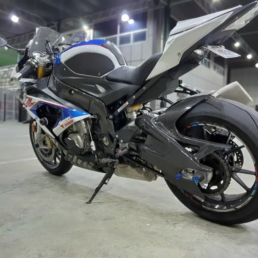 S1000RR s1000rr 새엔진(1300km) 판매합니다.