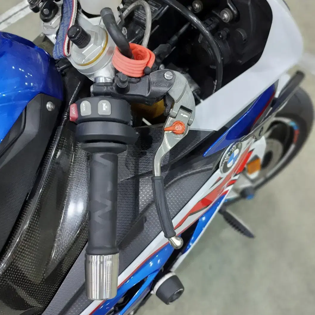 S1000RR s1000rr 새엔진(1300km) 판매합니다.