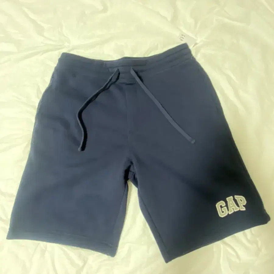 Gap 반바지