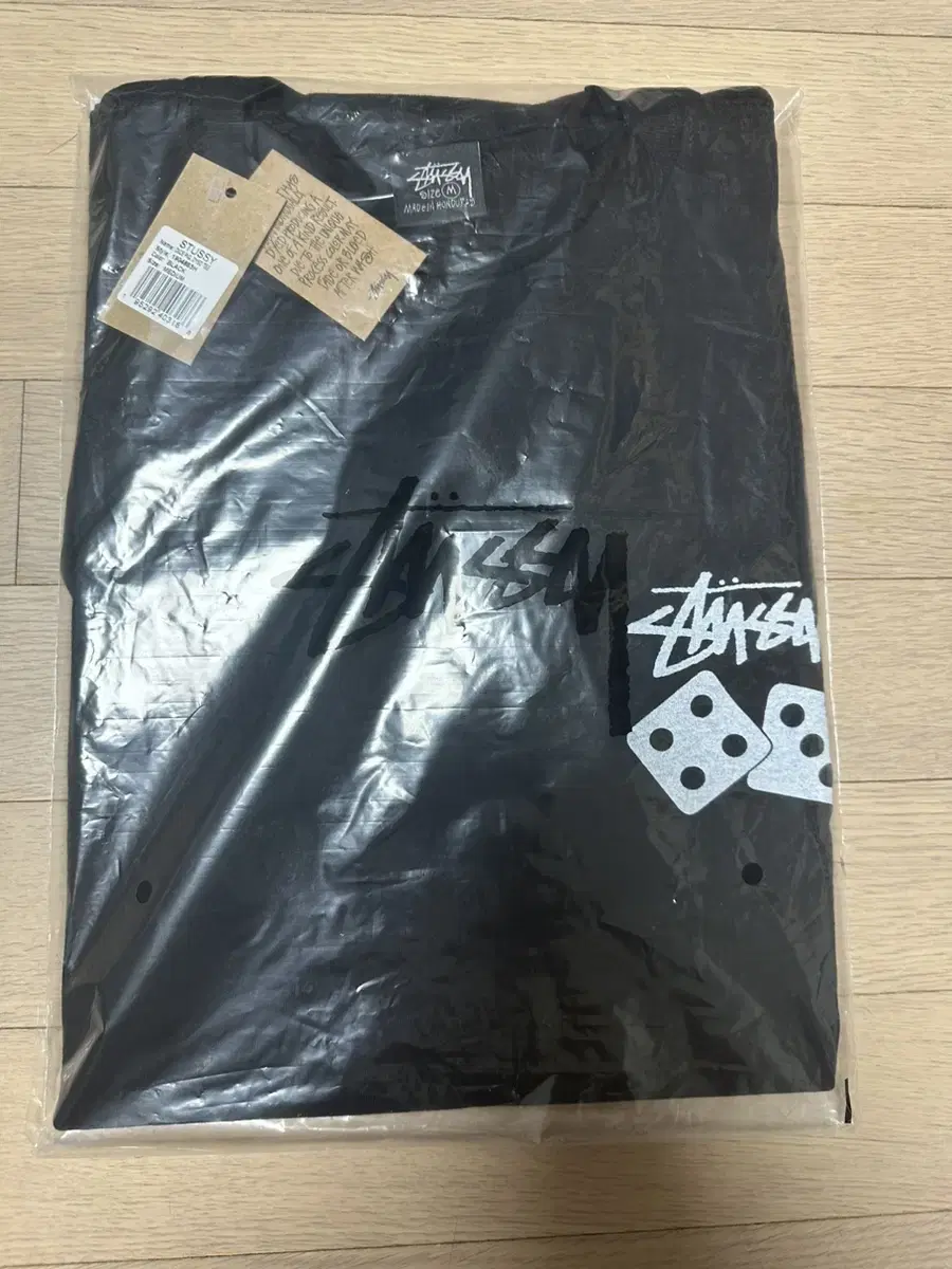 Genuine)Stussy Dice sells