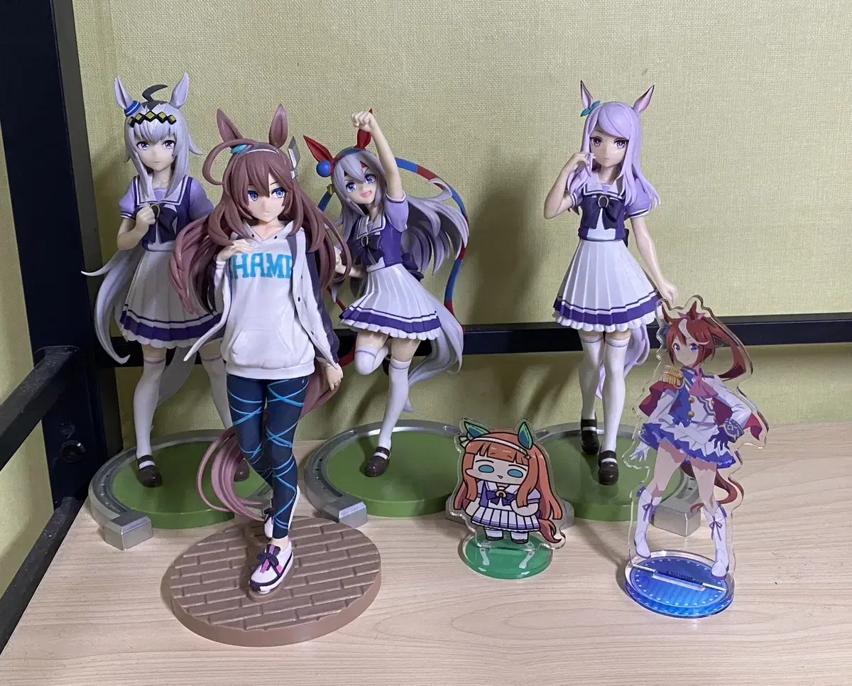 Umamusume Figures for sale