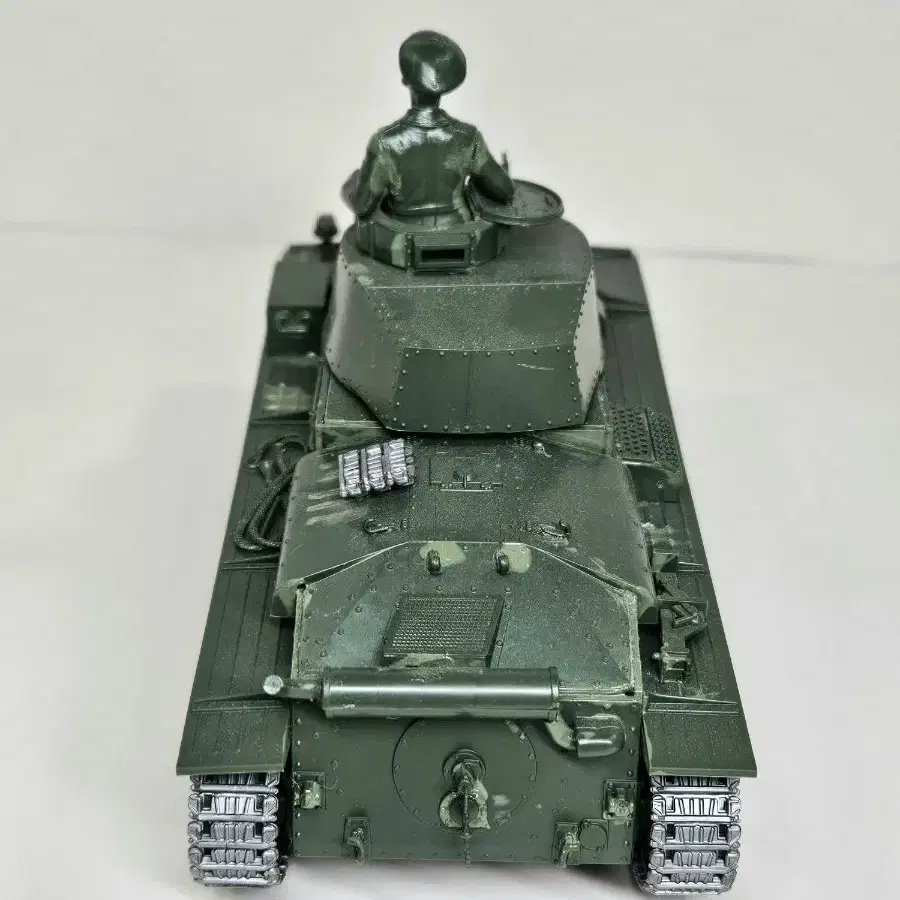 조립품 [이탈레리] 1/35 독일 Pzkpfw 38(t) 프라가 전차