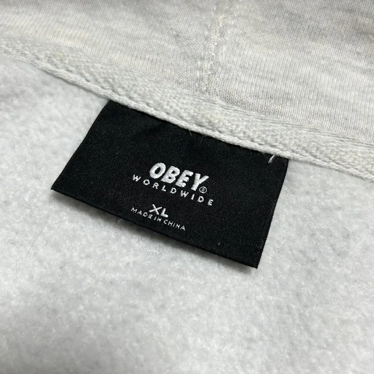 [ XL ] Obey 오베이 라이트그레이 빅로고 후드티