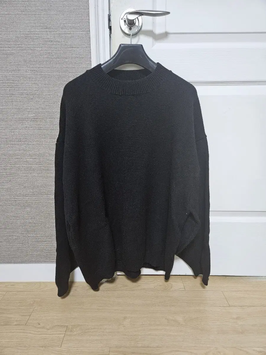 Stingray Fit Men's Knit (around 100)