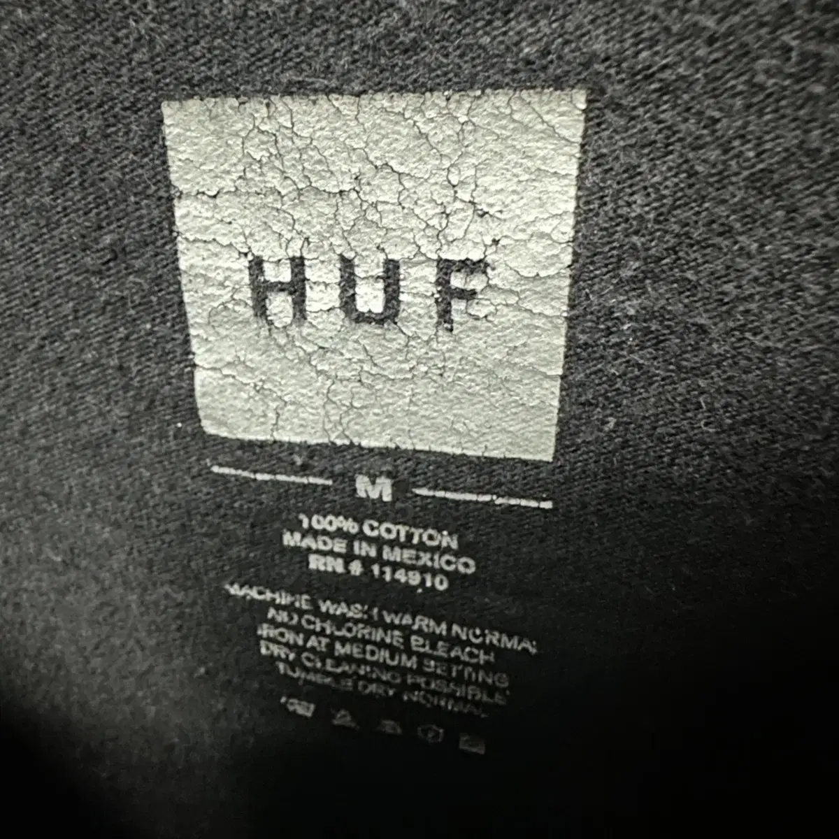 95 HUF 여자 반팔 티셔츠