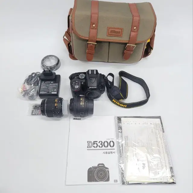 니콘 DSLR D5300 판매합니다