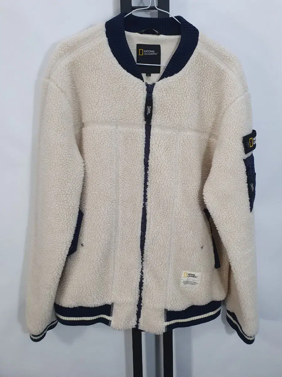 100% National Geographic Harris Wilsonie Boucle Poggle Fleece Jacket