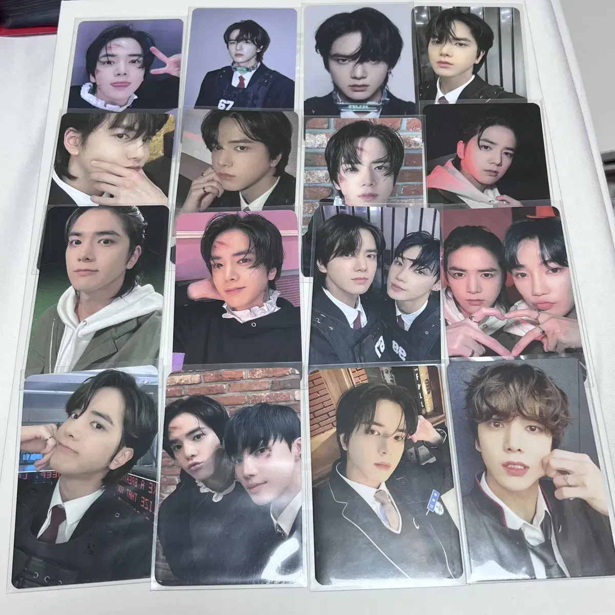 Maverick the boyz younghoon photocard bulk wts (including Makestar, apple music unreleased photocard )