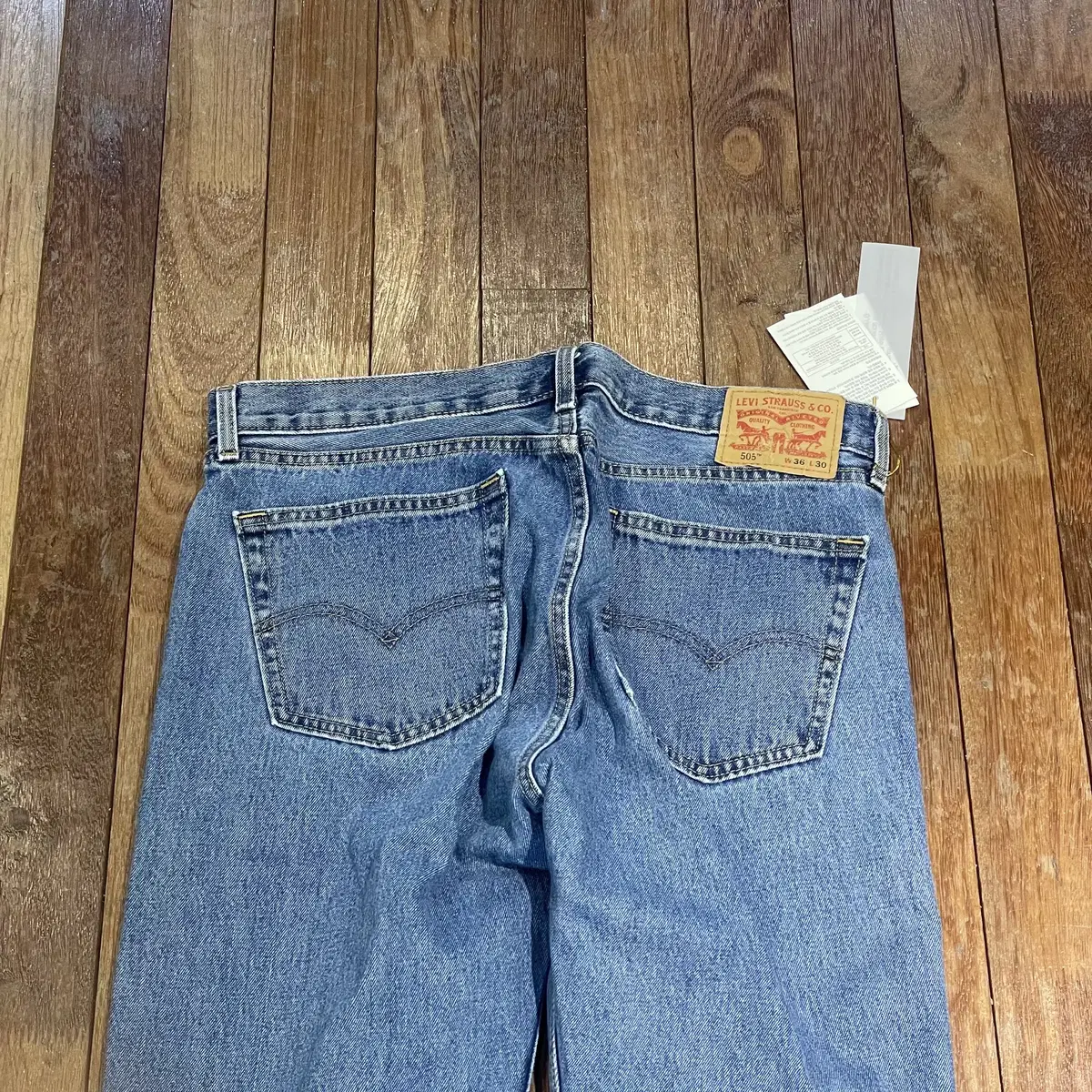 LEVIS 505 USED HIGH WAIST 36