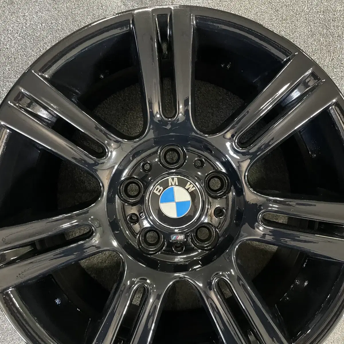 BMW E90 3시리즈 194M 17인치 휠1개 판매