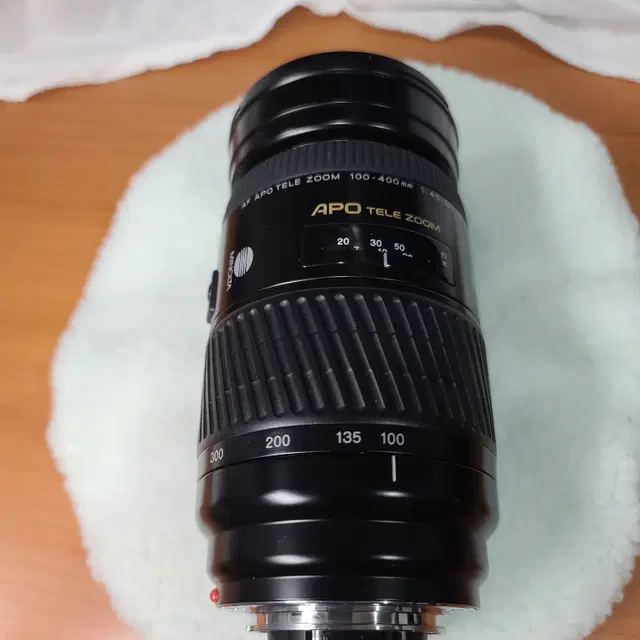 미놀타 AF APO 줌렌즈 100-400mm 소니 A마운트