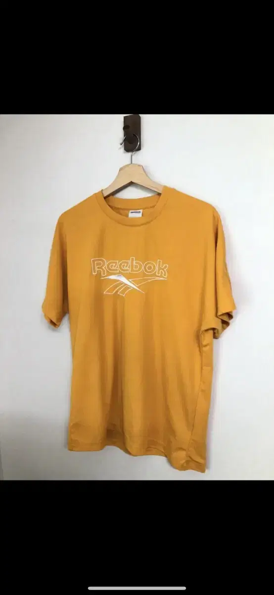 (100)Reebok Classic Vahn Short Sleeve Tee