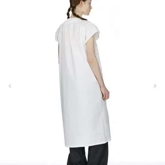 버뮬라 원피스 SHIRRING PUFF SLEEVE DRESS (WHIT