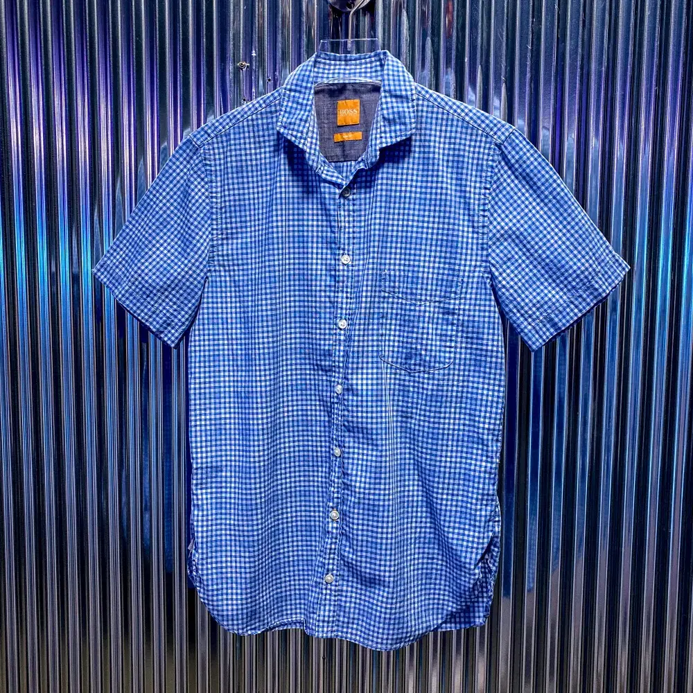 Hugo Boss Check Short-Sleeved Shirt (Domestic M) CB35