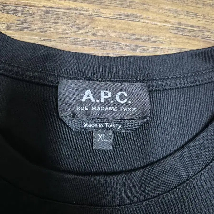 A.P.C bambam 반팔티셔츠