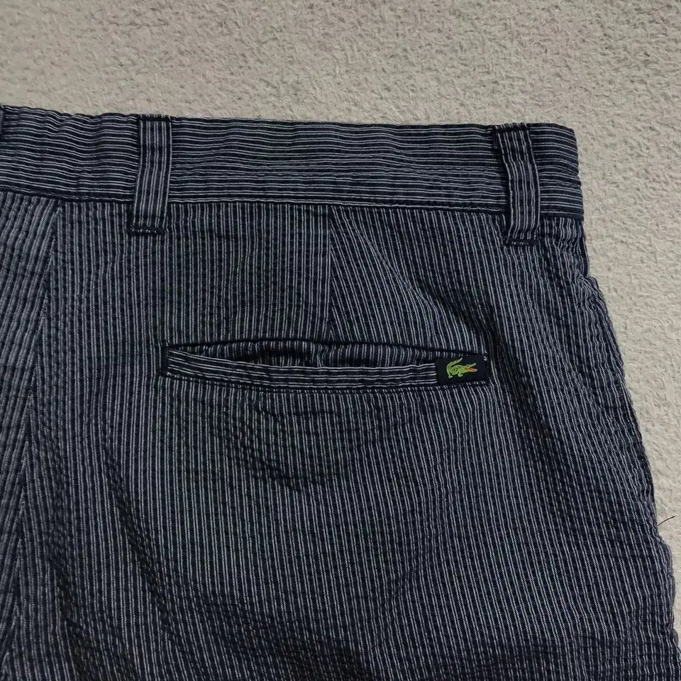 [32인치] 라코스테(LACOSTE) 시어서커 하프 팬츠