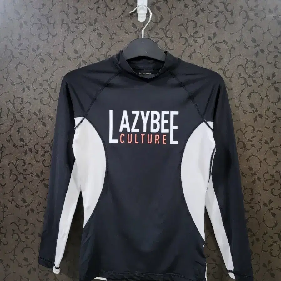 LAZYBEE 레이지비 래시가드 래쉬가드 55 5780