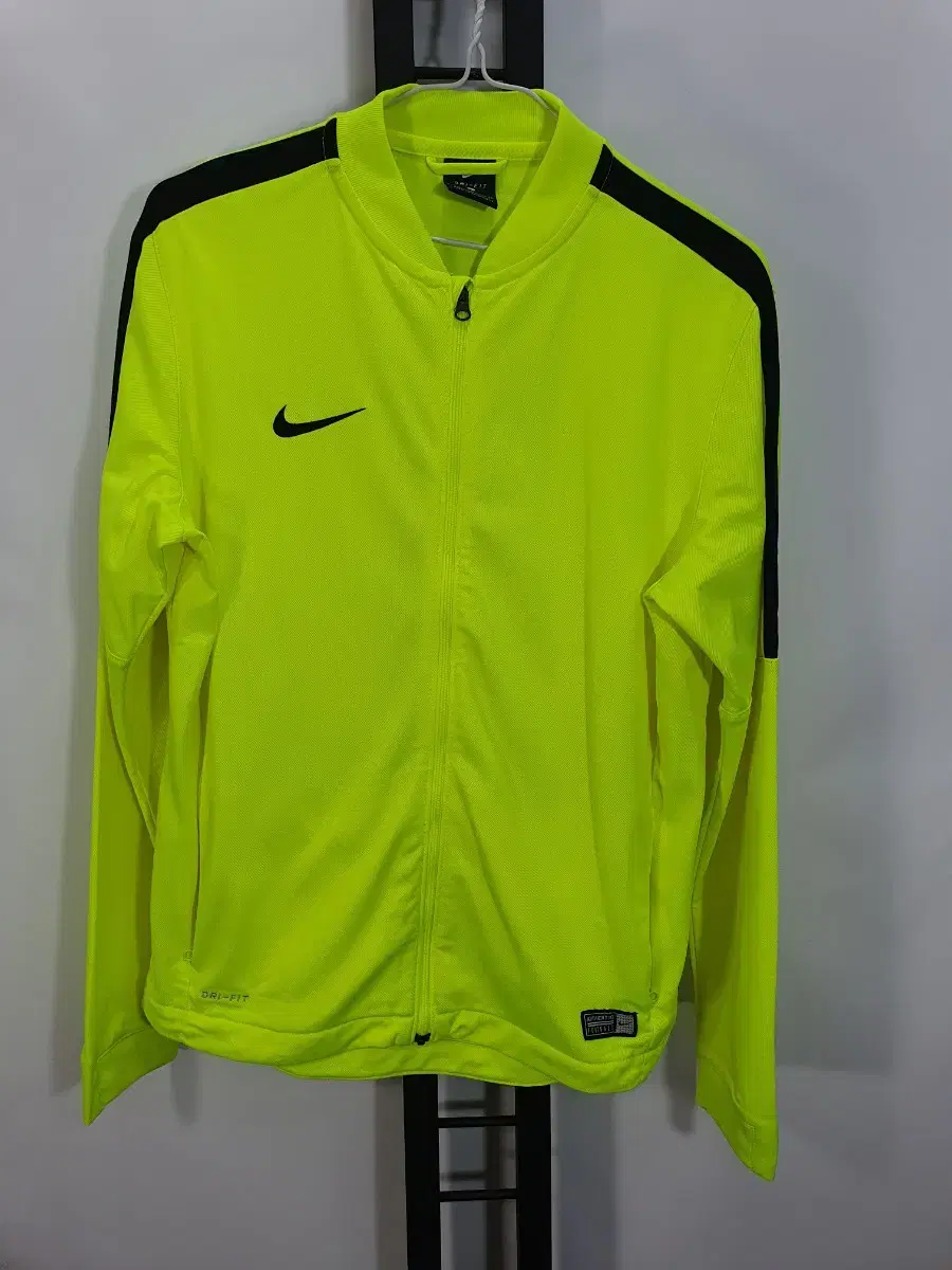 nike jersey sideline dry fit tracktop fluorescent black xl