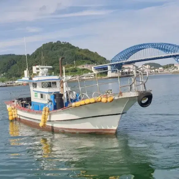 경남 3.25톤 연안복합허가 어선 판매합니다.