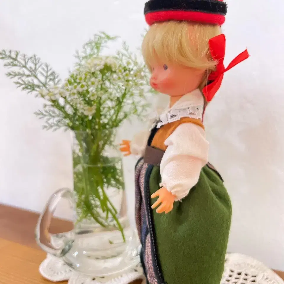 Vintage Swedish Folk costume doll