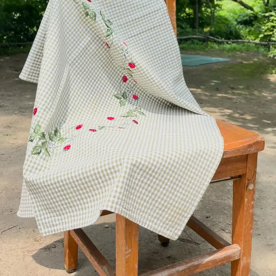 Vintage Strawberry Tablecloth from Swede