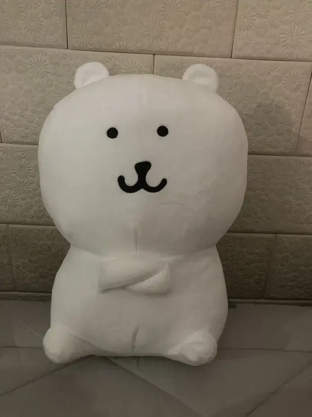 팔짱낀 농담곰 나가노베어 인형