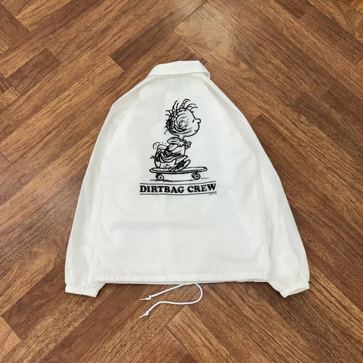 M(100) HUF x PEANUTS 콜라보 화이트 코치 자켓