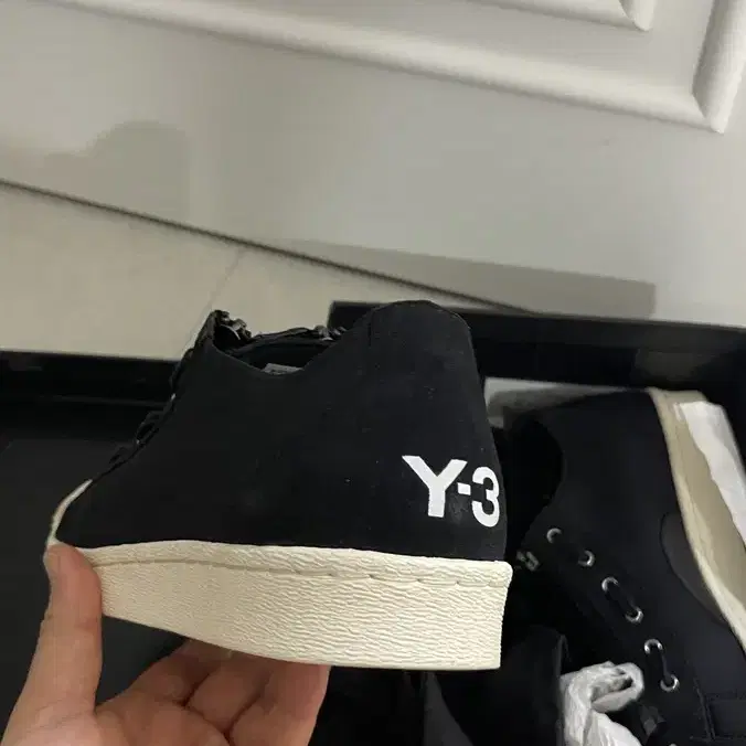 Y-3 슈퍼스타 슈퍼짚