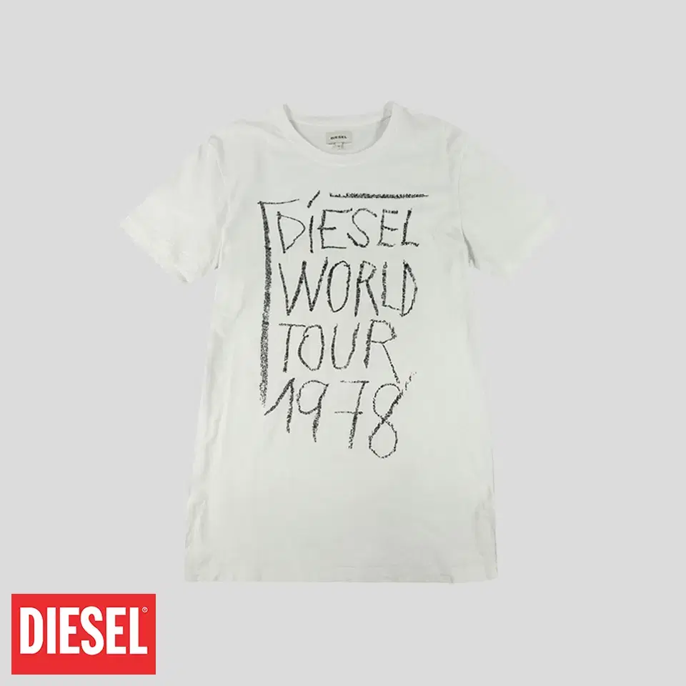 DIESEL 디젤 화이트 블랙 월드투어 레터링 빅프린팅 코튼100 반팔티