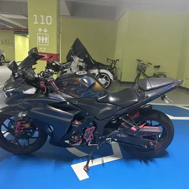 Yzf-r3  2016년식 풀튜닝 판매합니다!